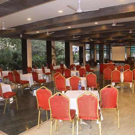 Hotel Three G Shirdi Exterior photo